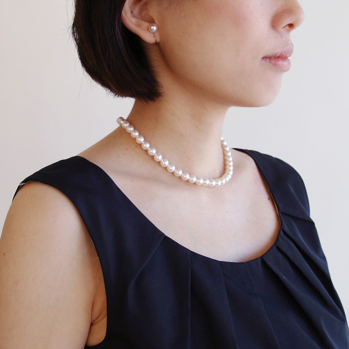 パールネックレスの着用マナー お葬式では 結婚式では 冠婚葬祭のルールを解説 宇和島イノウエパール Uwajima Inoue Pearl
